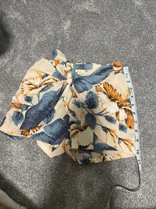 Girls Flower Print Shorts Hibiscus HAwaiin Youth 8 Pink Blue  - Picture 1 of 4
