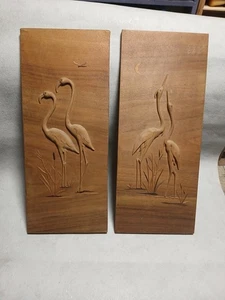 2x Rustikale Edle Alte DDR Wandbilder Kranich Flamingos Echt-Holz 3D Relief Rar - Bild 1 von 4