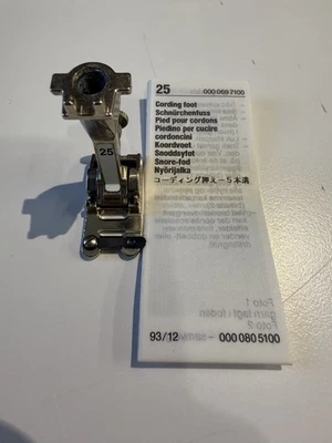 Pie de cordón Bernina vintage #25 estilo antiguo Foto 1 de 3