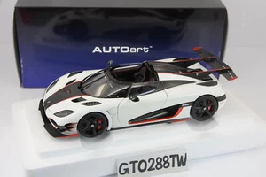 AUTOart 1:18 scale Koenigsegg One:1 (White/Carbon Black) 79016 *Ultra Rare* - Picture 1 of 7