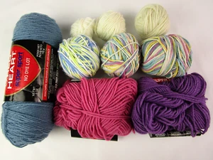 Mixed Lot - Red Heart Acrylic Yarn, Various Colors, Partical Skein & Yarn Balls - Picture 1 of 11