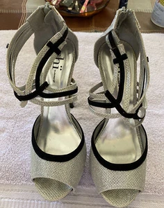 Shi by Journeys Women's 6 inch Stiletto Heels Sz 7.5M “Party Starter Silver” - Picture 1 of 9