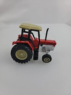  Tractor cosechadora Tonka Farm Equipment 1999 rojo con techo blanco #15140 Maisto Foto 1 de 4