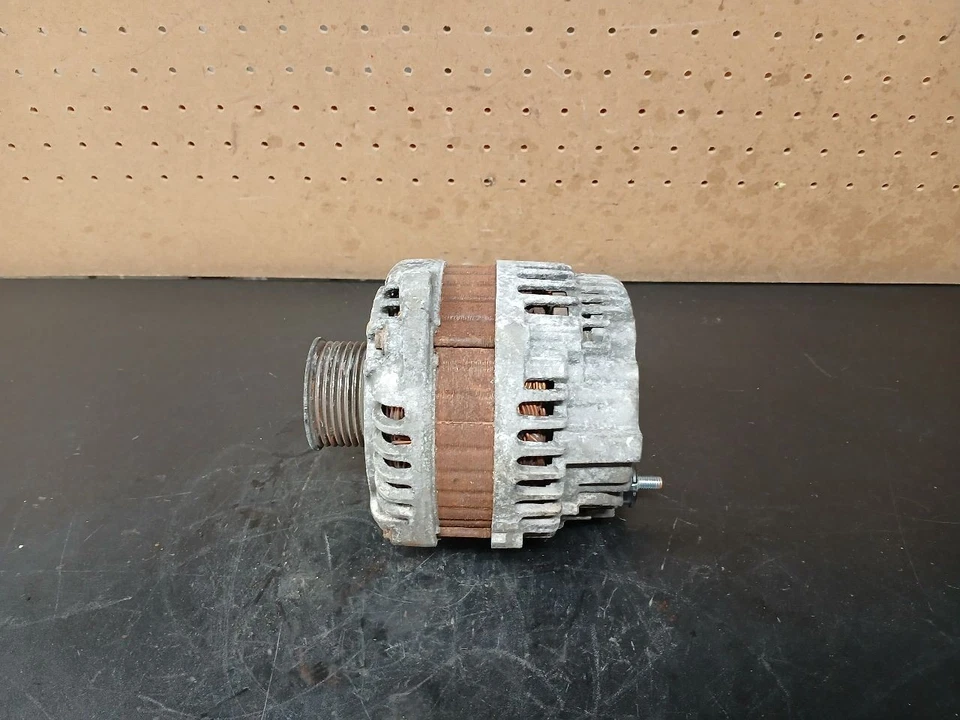 10 11 12 13 INFINITI G37 ALTERNADOR OEM 231003FY1A Foto 1 de 4