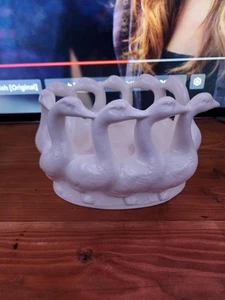 VTG Ardlat Planter Circle Of 12 Geese Art ware White - Picture 1 of 2