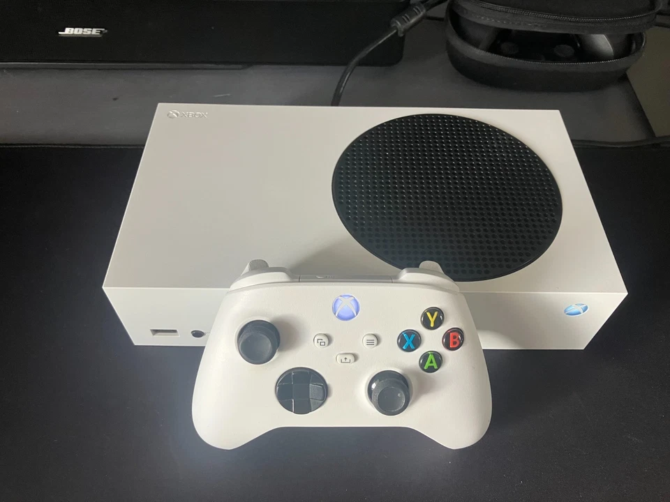 Microsoft Xbox Series S 512 Go Console - Blanc - Photo 1/4
