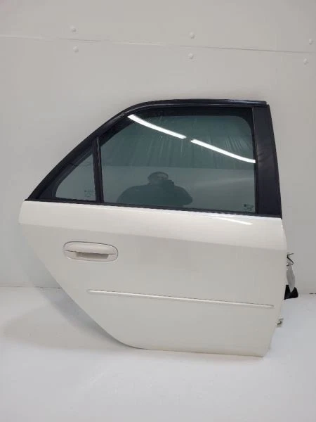 2003-2005 CADILLAC CTS Passenger Right Rear RH Side Door White Foto 1 de 4