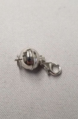 Cerradura magnética para joyería D'Joy con cierre de langosta de 1" de plata de ley Foto 1 de 4