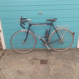 Claud Butler Touring Bicycle - Picture 1 of 10