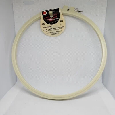 Embroidery Hoop 8" Plastic Coats & Clark Red Heart Deluxe Luxite - Image 1 of 4