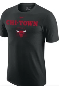 NEW Nike Chicago Bulls Men's Small NBA T-Shirt - Black/Red (DR6609-010) - Picture 1 of 5