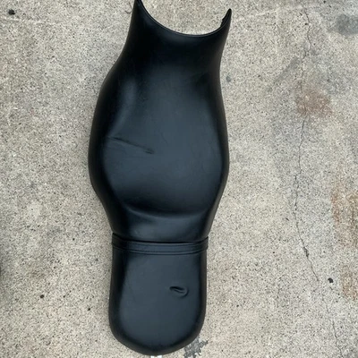 2010 Hyosung GV650 Seat - Imagem 1 de 4