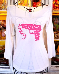 Vintage Betsey Johnson Y2K White Pink Shooting Hearts Gun Dress Tee T-Shirt Top - Picture 1 of 4