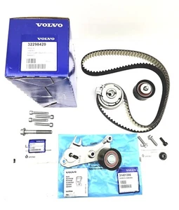Original Volvo Zahnriemensatz S60, S90, V40, V60, V90, XC40 XC60 XC90 - 32298420 - Bild 1 von 4