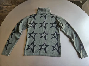 Perfect Moment Green Star Rollkragen Skipullover; Merinowolle; Größe S - Bild 1 von 13