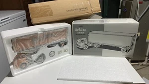 First Gear Yellow Transit Freight Lines 1953 White 3000 Tractor-Trailer 19-1849 - Picture 1 of 9