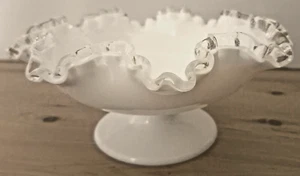 Fenton 1970s 'Silver Crest' White Milk & Clear Glass Ruffle Footed Bowl Comport - Picture 1 of 11