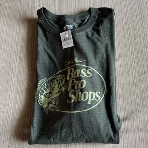 Camiseta de manga corta Bass Pro Shops Logo Oliva para hombre 2XL NUEVA CON ETIQUETAS - Imagen 1 de 3