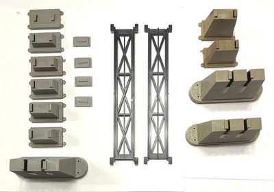 Vintage, HO Scale, Atlas, Bridge Piers Riser and Girder, Lot of 18 - Image 1 of 4