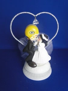 New Handmade Green Bay Packers Kissing Bride & Groom Wedding Cake Top - Picture 1 of 6