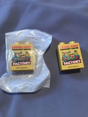 Legoland Discovery Center pieza Duplo amarilla de fábrica exclusiva 2013 Foto 1 de 4
