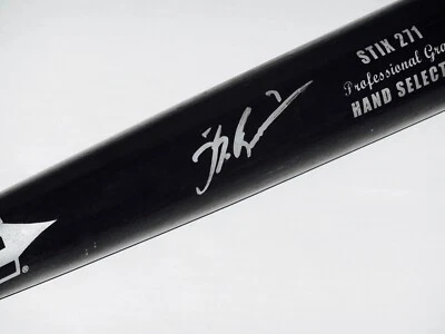 BATE AUTOGRAFIADO BEN REVERE (GEMELOS Y FILLIES) - ¡Murciélago usado de entrenamiento de primavera! Foto 1 de 2