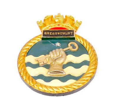 Placa Escudo Cresta Barco Marina Real Pintado Acorazado Segunda Guerra Mundial De Colección Foto 1 de 3