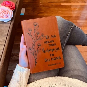Custom Bilingual Bible, Biblia en Español Personalizada, Biblia Reina Valera - Picture 1 of 8