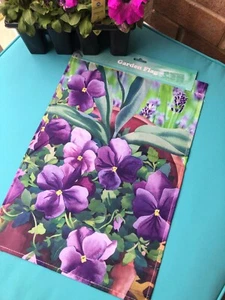 Sorte lila Blume Gartenflagge 12"" x 17"" einseitig - Bild 1 von 1