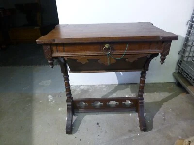 VIVTORIAN EASTLAKE WALNUT POT BELLY WORK SEWING TABLE c1870 - Image 1 of 4