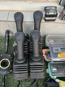 CAT 551-1645 Control GP Joystick – Fits Compact Wheel Loader 910, 914, 920 - Picture 1 of 2