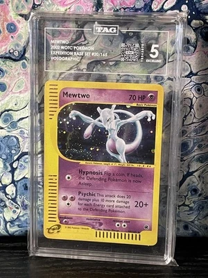 Mewtwo 020/165 Expedition Base Set Holo - Image 1 of 2
