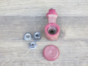 01-04 MUSTANG GT ALTERNATOR TERMINAL MOUNT FACTORY STOCK OEM 04GT - Picture 1 of 5