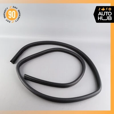 09-13 Maserati Quattroporte S M139 Rear Left Side Door Seal Rubber OEM 74k - Image 1 of 4