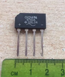 Raddrizzatore ponte SIL 400 volt 4 amp GBL04 AC è al centro 2 pin Z1462 - Foto 1 di 2