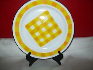 ENAMELWARE YELLOW CHECK DINNER PLATE - Picture 1 of 4