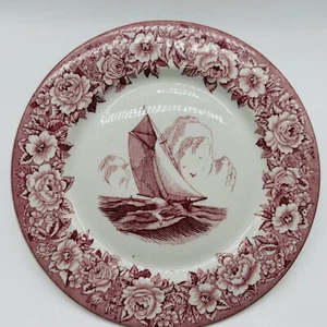 Plato decorativo detallado Shenango China vintage rojo ornamentado 10,5 pulgadas - Imagen 1 de 4