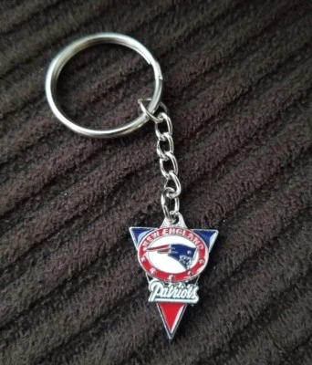 New England Patriots Keychain Football Team Pride Accessories Fan Apparel 59-9 - Image 1 of 3