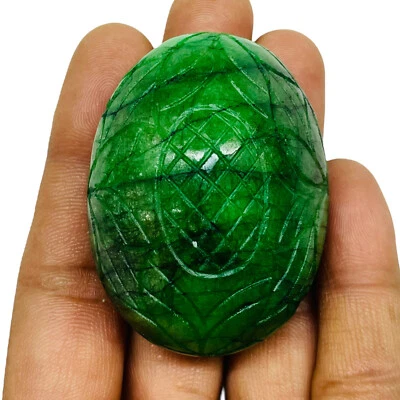 398.55 Cts Natural Carved Emerald Stunning Green Rare Huge Magnificent Gemstone - Image 1 of 4