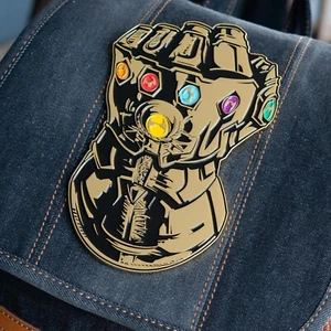 Marvel Thanos' Infinity Handschuh magnetischer Pin 6" - Bild 1 von 4