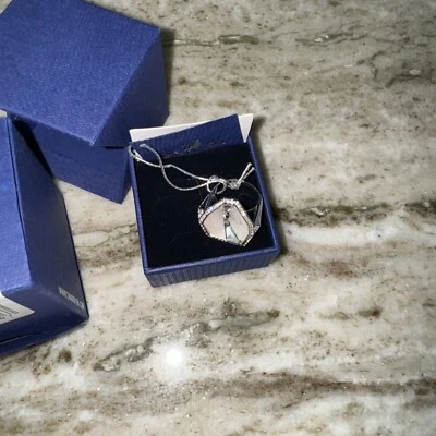 Swarovski Rhodium Plated Pink &Clear Crystal Gem Stone Ring Size55 B19 - Image 1 of 4