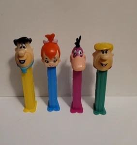 DISPENSADORES DE CARAMELO PEZ Los Picapiedra JUEGO COMPLETO DE CUATRO NUEVO ESTADO 1992 - Imagen 1 de 4