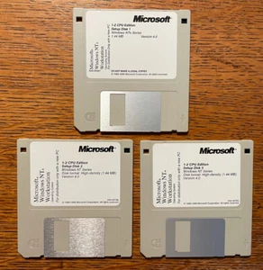 Microsoft MS Windows NT for Workstation 3.5" Floppy Disk - Vintage - Picture 1 of 2