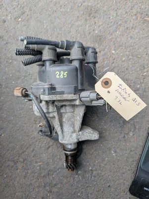 Conjunto de distribuidor de encendido Infiniti QX4 1997-2000 3,3 DST58600T sin probar AT44 Foto 1 de 2