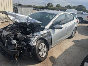 Brake Master Cylinder Fits 14-18 FORTE 569930 - Foto 1 di 12