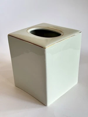"Cubierta de caja de pañuelos de cerámica Formalities by Baum Brothers - Borde de oro blanco - 5,75""" Foto 1 de 4