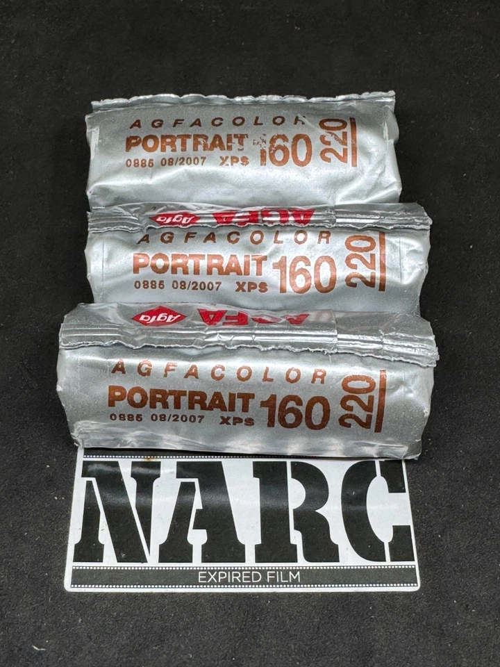 Agfa Color  Portrait XPS 160  220 Film Lot with 3 films - Image 1 of 3