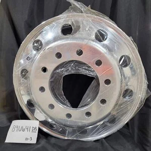 22.5x9.00 Alcoa 10x285mm DuraBright EVO Front (returned item) - Picture 1 of 2