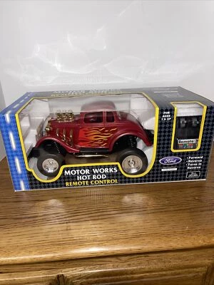 Vintage Ford Hot Rod RC schnurgebundenes ferngesteuertes Auto - werkseitig versiegelt - Bild 1 von 4