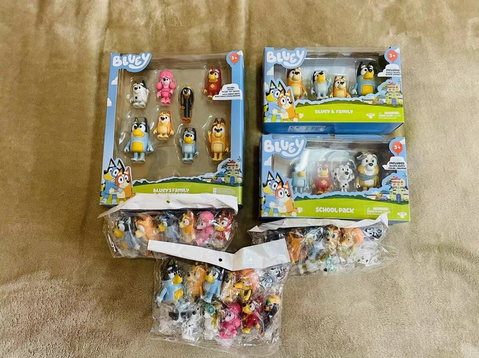 Bluey Family Bingo Dog Dad Mom Action Figures Set - Bild 1 von 1